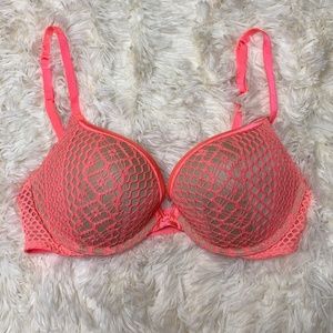 Victoria's Secret Very Sexy Push-up Bra
